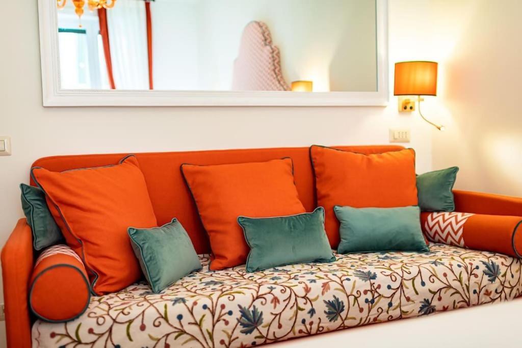 Riboty 10 Suites โรม ภายนอก รูปภาพ