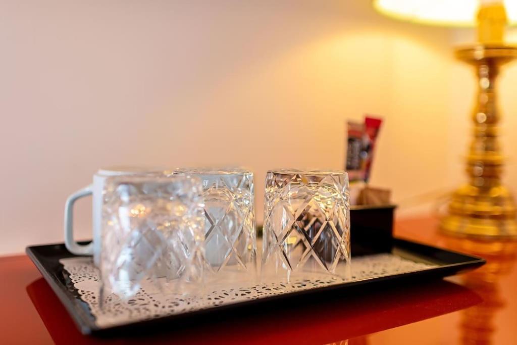 Riboty 10 Suites โรม ภายนอก รูปภาพ